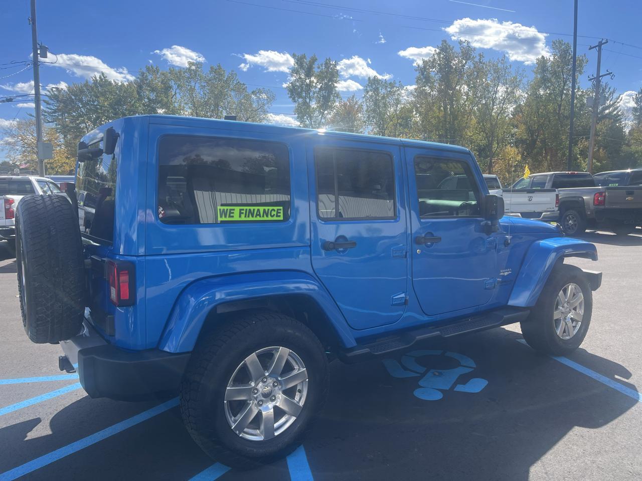Jeep Wrangler Unlimited 4WD 4dr Sahara 2015