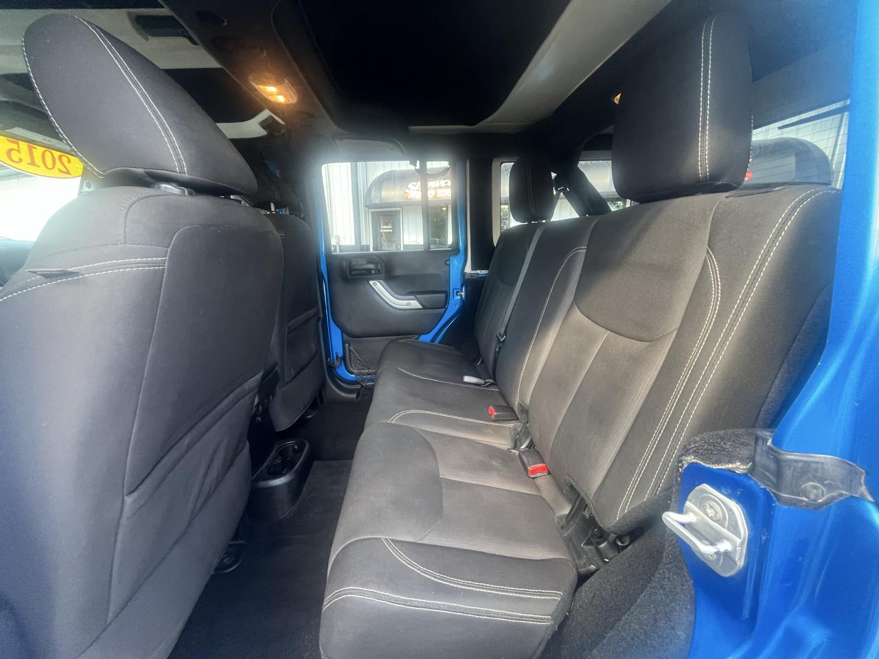 Jeep Wrangler Unlimited 4WD 4dr Sahara 2015