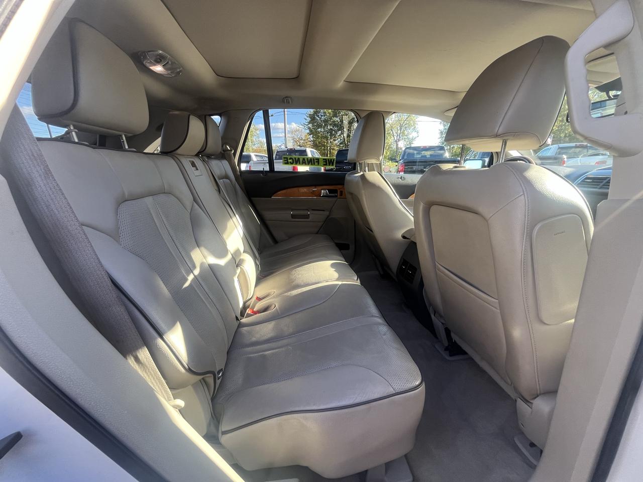 Lincoln MKX AWD 4dr 2011