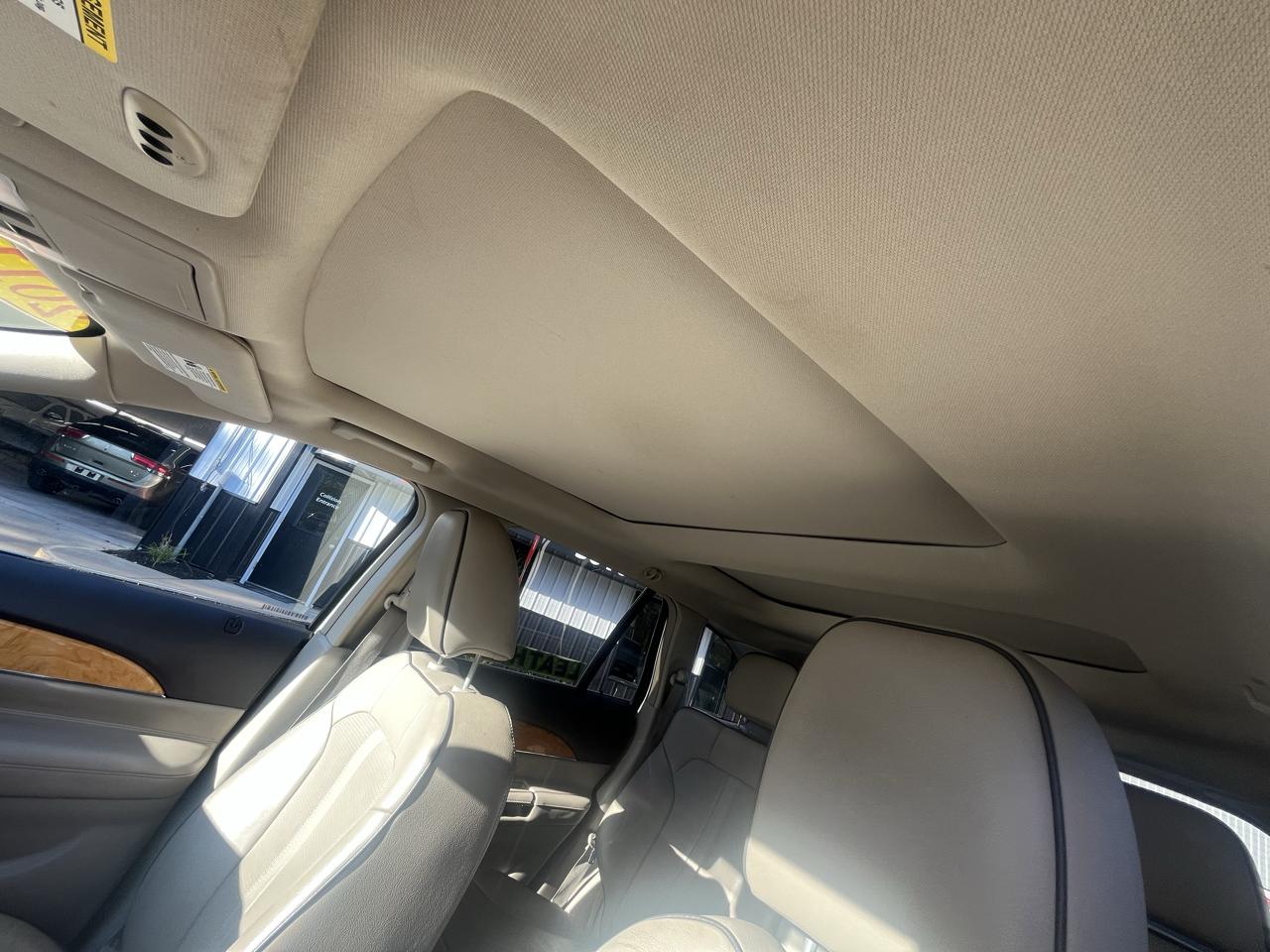 Lincoln MKX AWD 4dr 2011