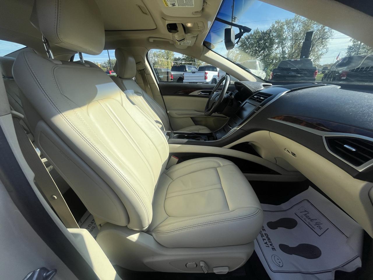 Lincoln MKZ 4dr Sdn FWD 2014