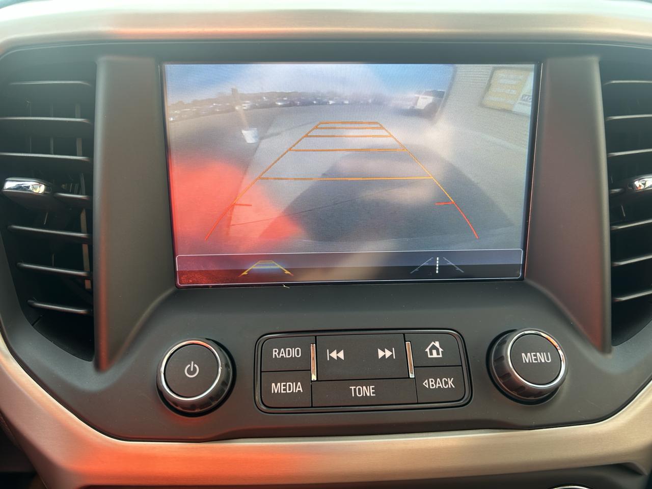 GMC Acadia AWD 4dr Denali 2017