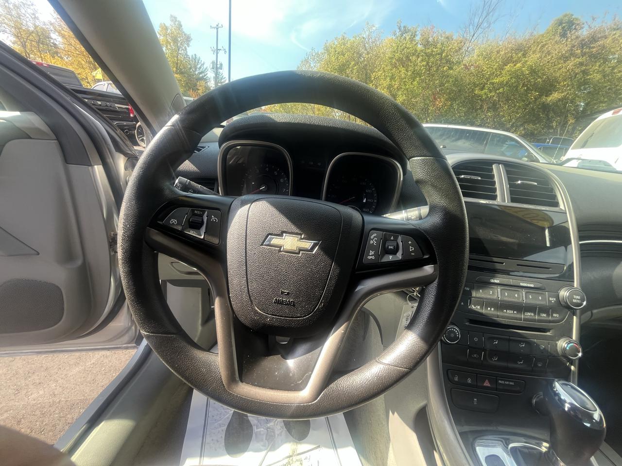 Chevrolet Malibu 4dr Sdn LS w/1LS 2013