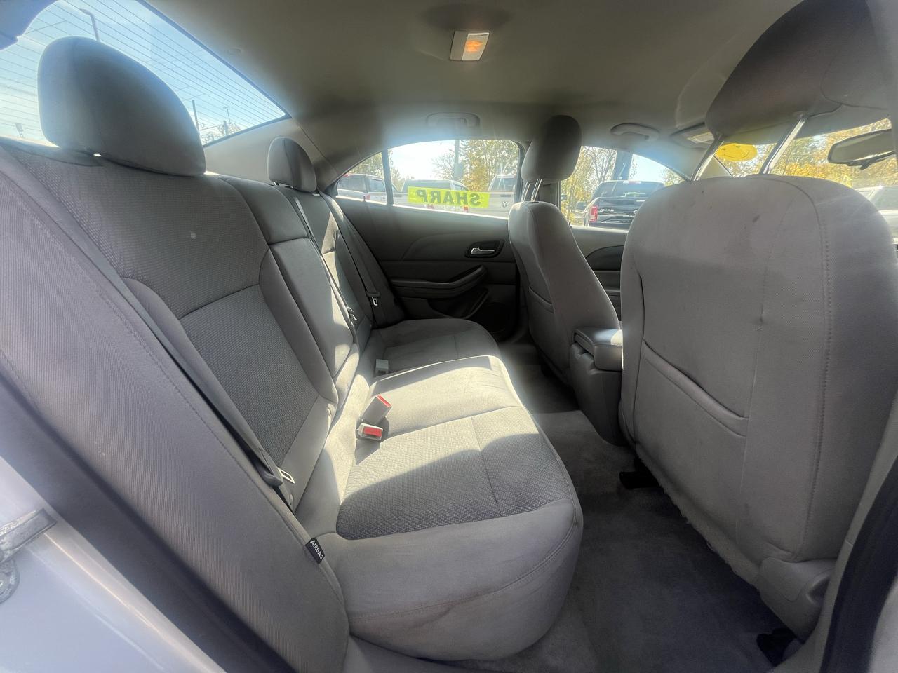 Chevrolet Malibu 4dr Sdn LS w/1LS 2013