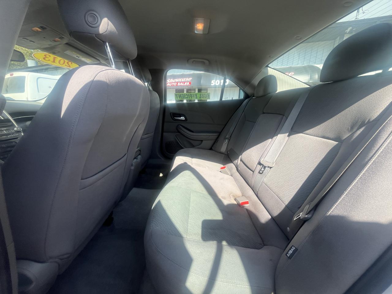 Chevrolet Malibu 4dr Sdn LS w/1LS 2013