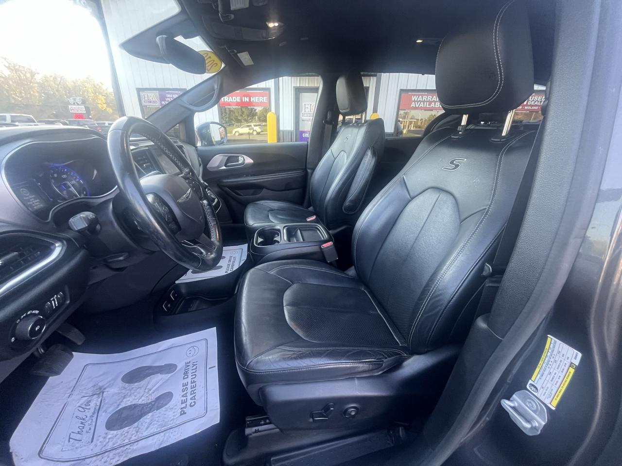 Chrysler Pacifica Touring L FWD 2019