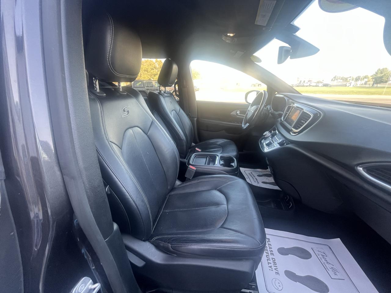 Chrysler Pacifica Touring L FWD 2019