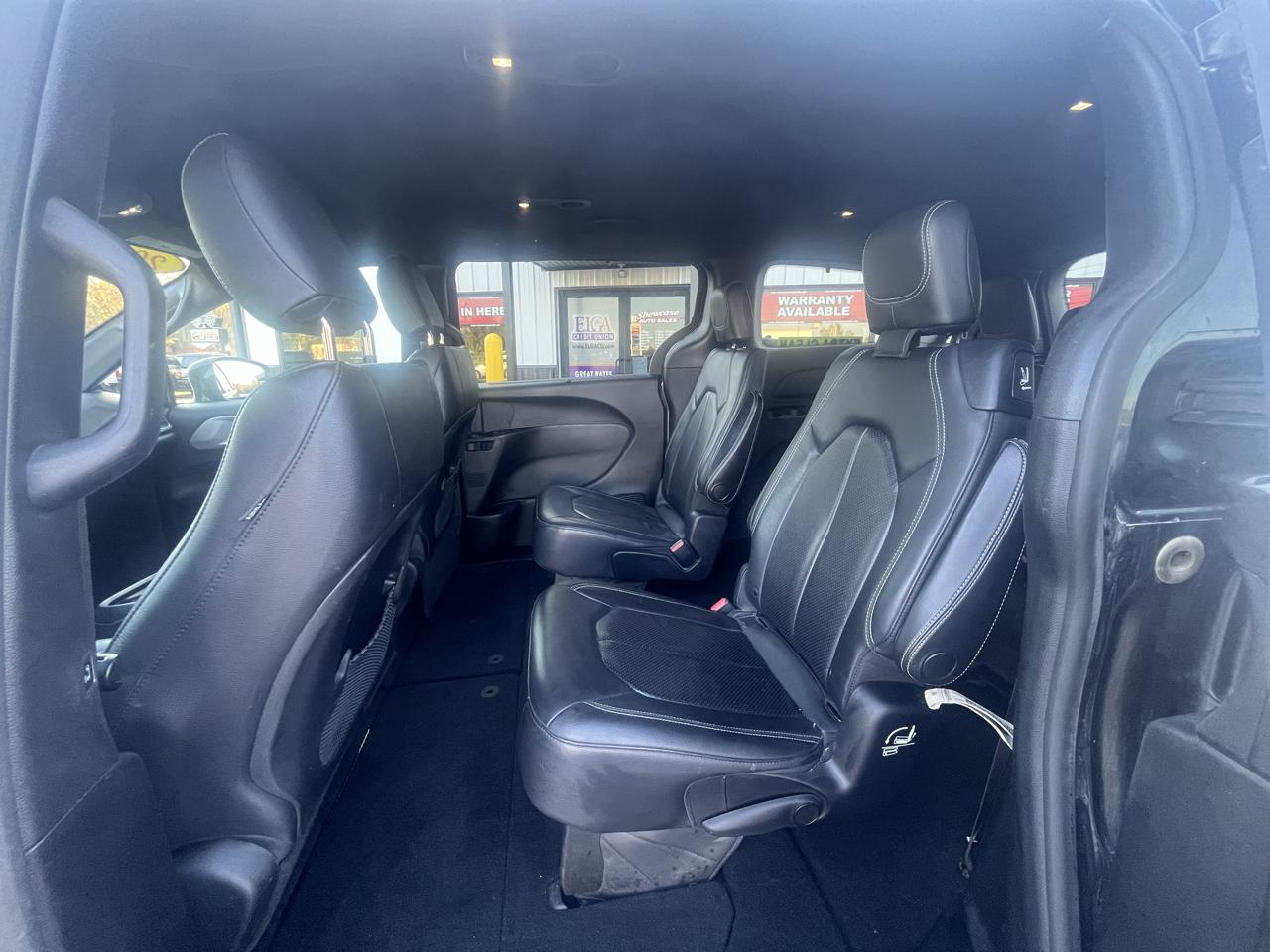 Chrysler Pacifica Touring L FWD 2019