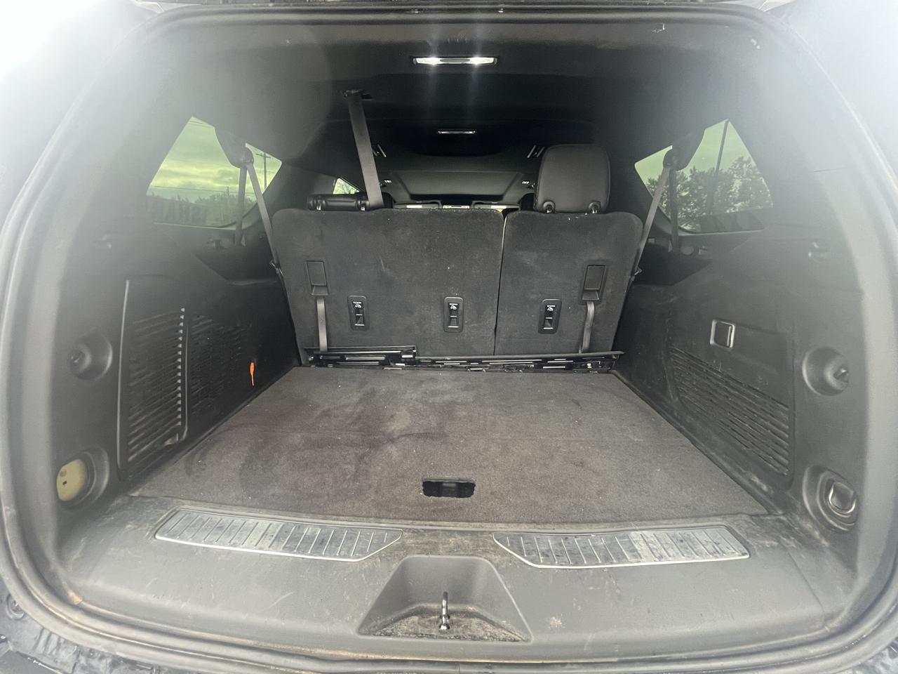 Chevrolet Suburban 4WD 4dr Z71 2021