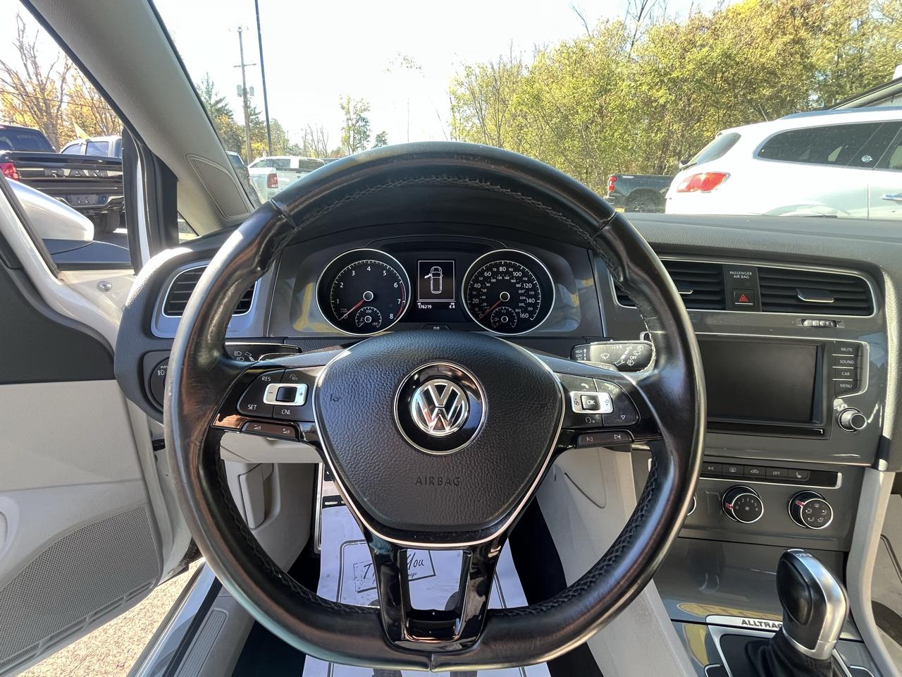 Volkswagen Golf Alltrack 1.8T SEL DSG 2017