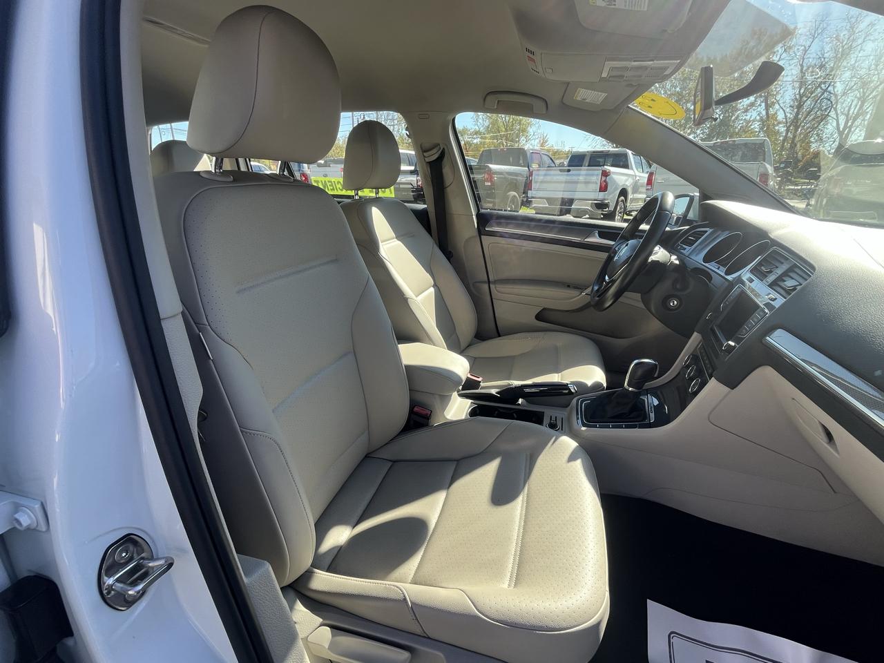 Volkswagen Golf Alltrack 1.8T SEL DSG 2017
