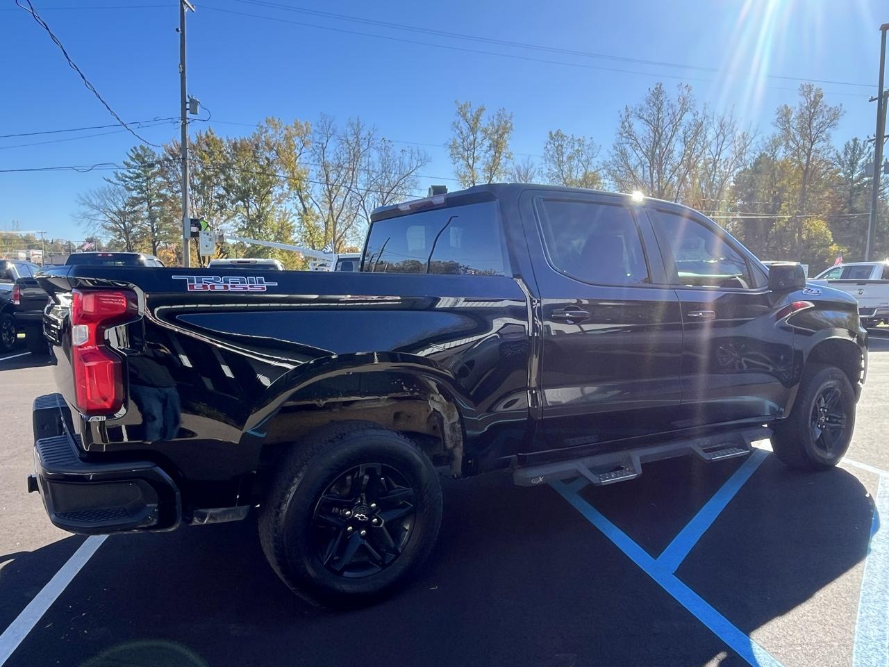 Chevrolet Silverado 1500 4WD Crew Cab 147" LT Trail Boss 2019