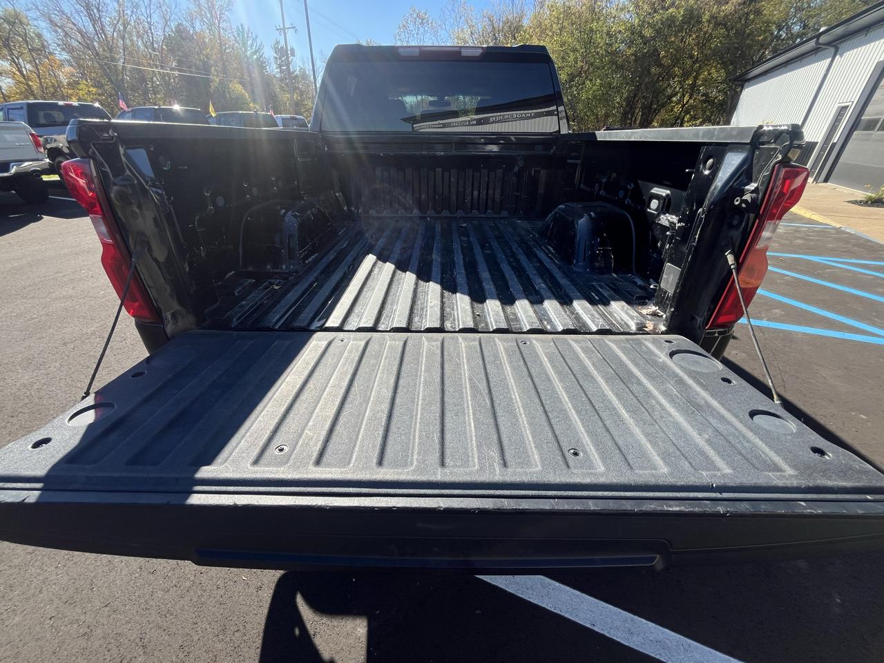 Chevrolet Silverado 1500 4WD Crew Cab 147" LT Trail Boss 2019