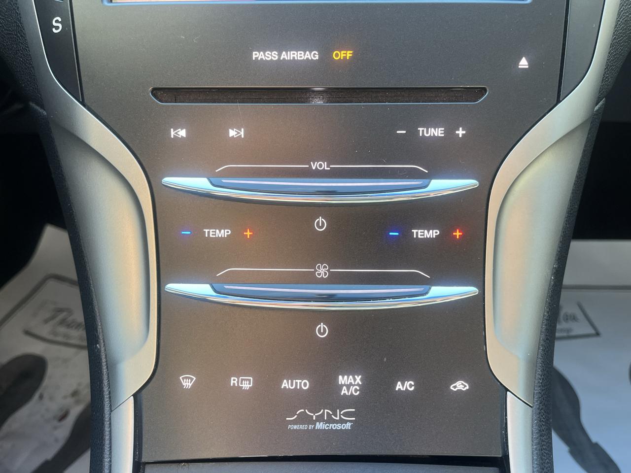 Lincoln MKZ 4dr Sdn AWD 2015