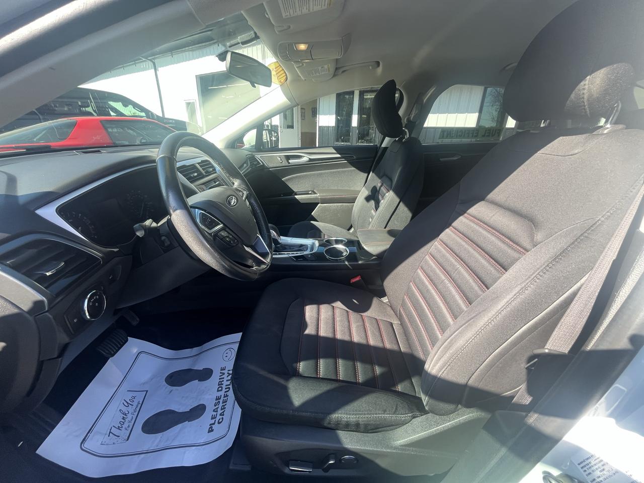 Ford Fusion 4dr Sdn SE FWD 2014