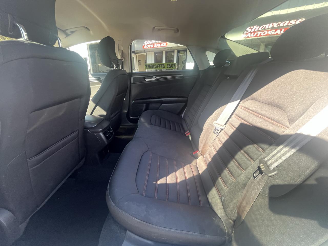 Ford Fusion 4dr Sdn SE FWD 2014