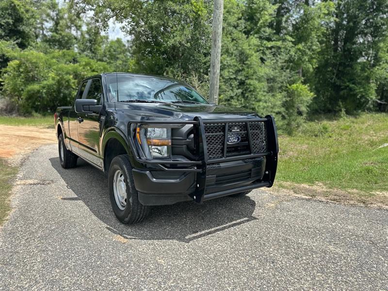 Ford F-150 XL SuperCab 8-ft. Bed 4WD 2023