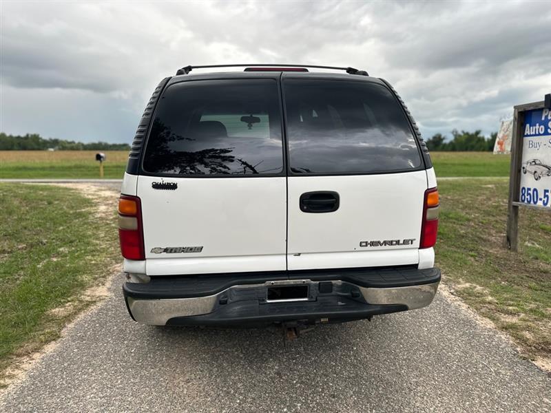 Chevrolet Tahoe 2WD 2003