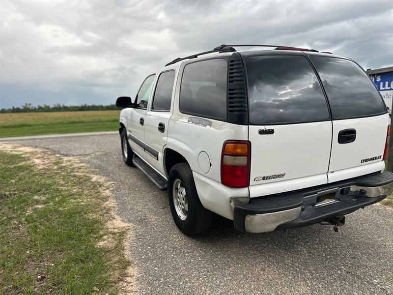 Chevrolet Tahoe 2WD 2003