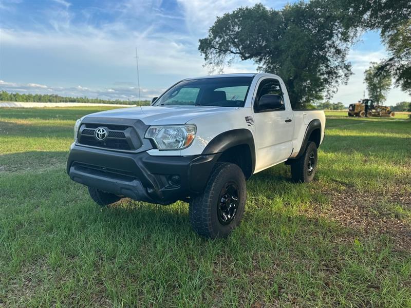 Toyota Tacoma Regular Cab I4 5MT 4WD 2014
