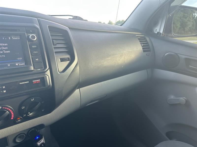 Toyota Tacoma Regular Cab I4 5MT 4WD 2014
