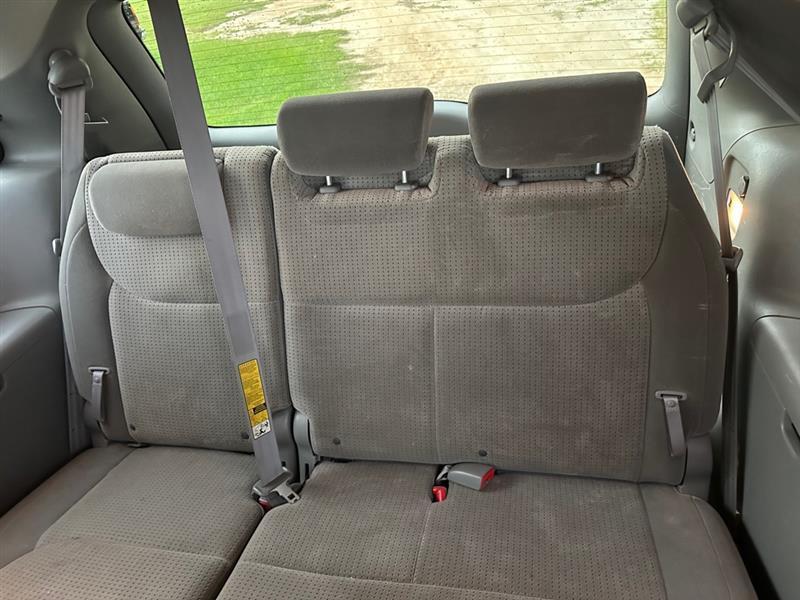 Toyota Sienna CE FWD 7 Passenger 2010