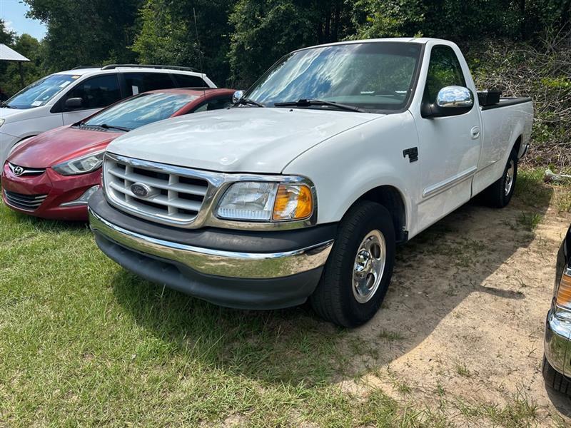 Ford F-150 WS Reg. Cab Long Bed 2WD 1999