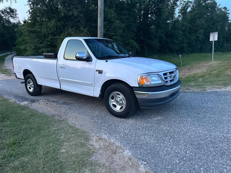 Ford F-150 WS Reg. Cab Long Bed 2WD 1999