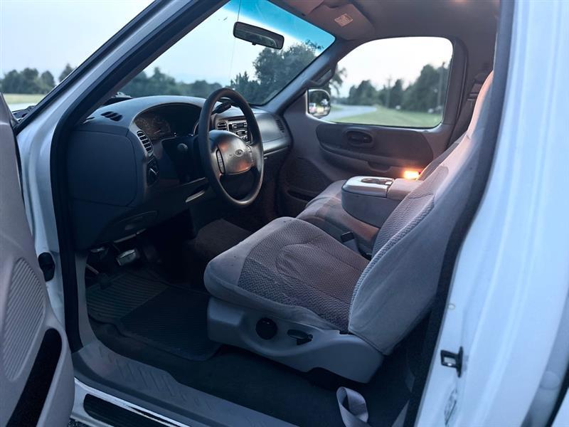 Ford F-150 WS Reg. Cab Long Bed 2WD 1999