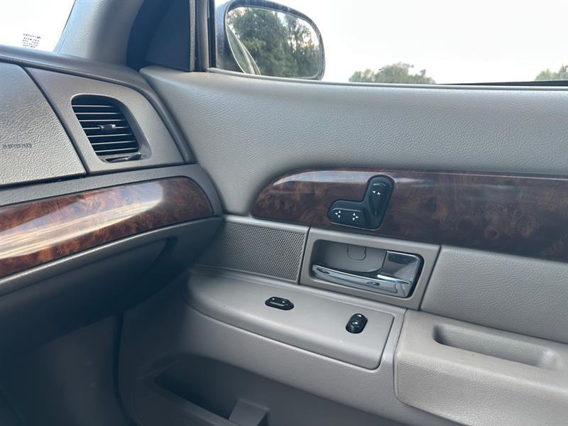 Mercury Grand Marquis LS Premium 2006