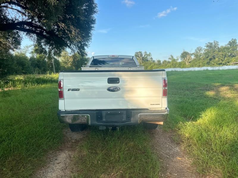 Ford F-150 XL SuperCab 8-ft. Bed 2WD 2013