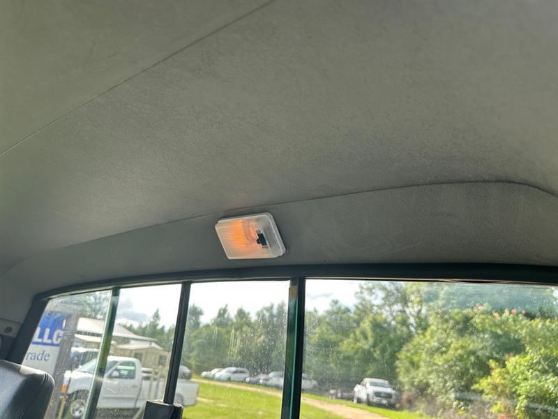 Nissan Pickup XE Reg. Cab 2WD 1994