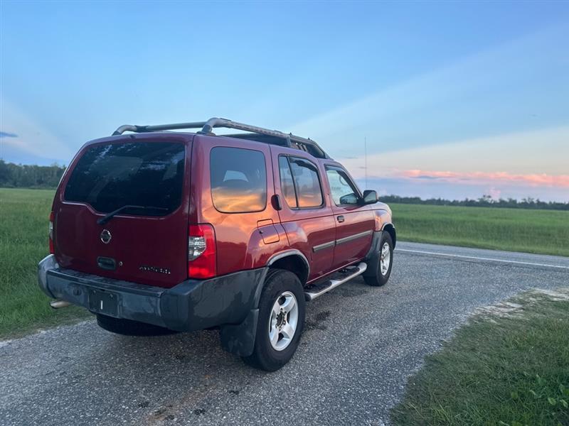Nissan Xterra XE 2WD 2004