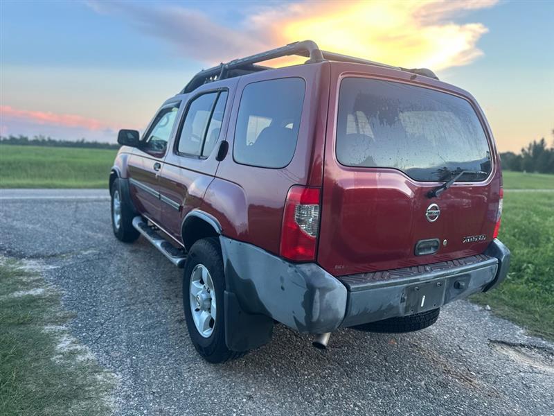 Nissan Xterra XE 2WD 2004