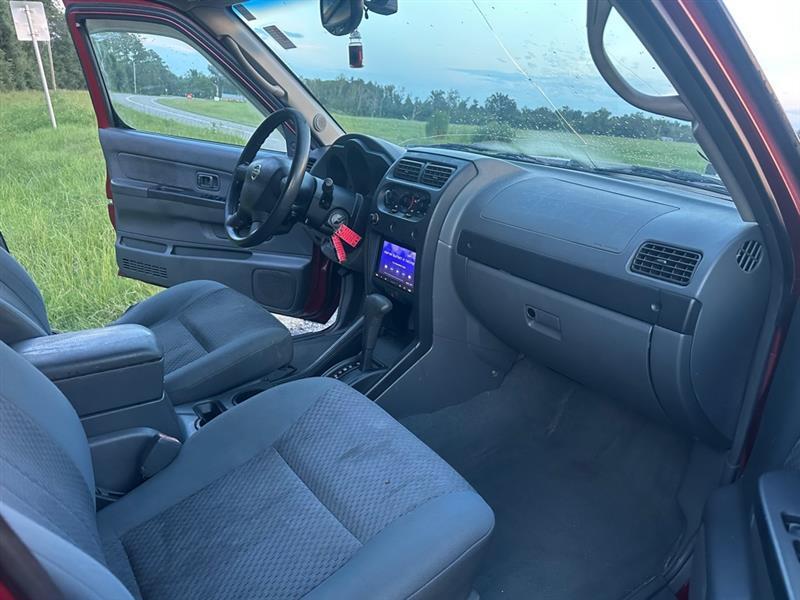 Nissan Xterra XE 2WD 2004