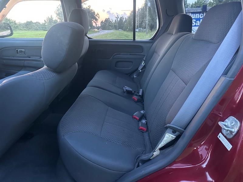 Nissan Xterra XE 2WD 2004