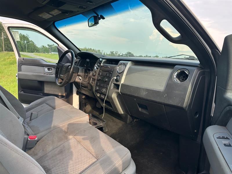 Ford F-150 XL SuperCrew 6.5-ft. Bed 4WD 2011