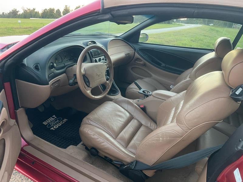 Ford Mustang GT convertible 1994