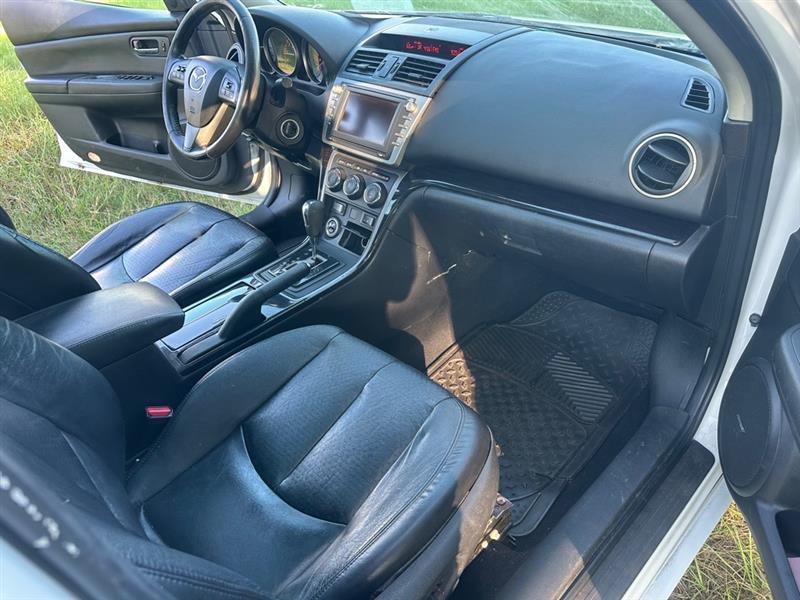 Mazda MAZDA6 I Touring Plus 2011