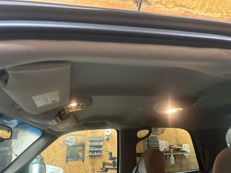 Chevrolet Tahoe 2WD 2005