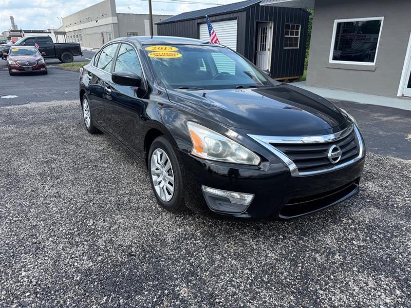Nissan Altima 2.5 S 2013