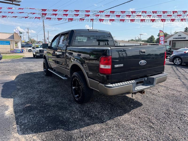 Ford F-150 XLT SuperCrew 4WD 2005