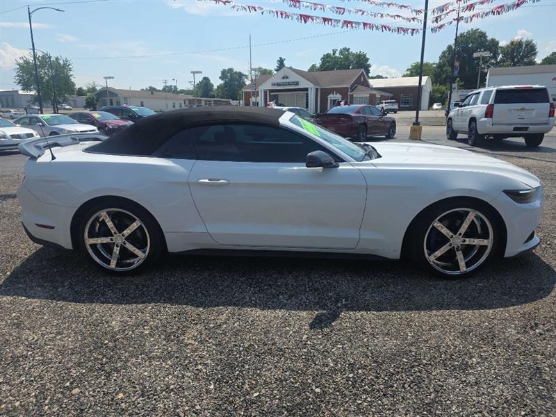 Ford Mustang EcoBoost Premium Convertible 2017