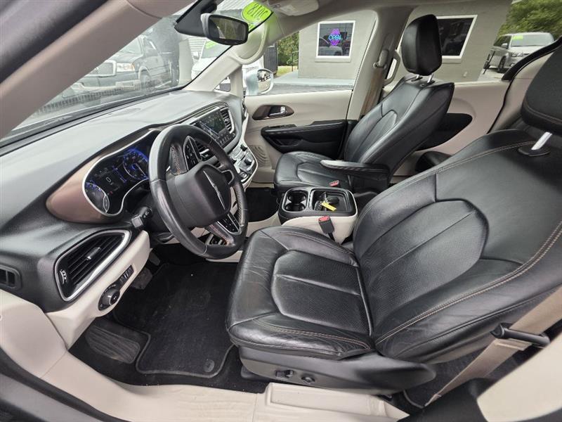 Chrysler Pacifica Touring-L 2018