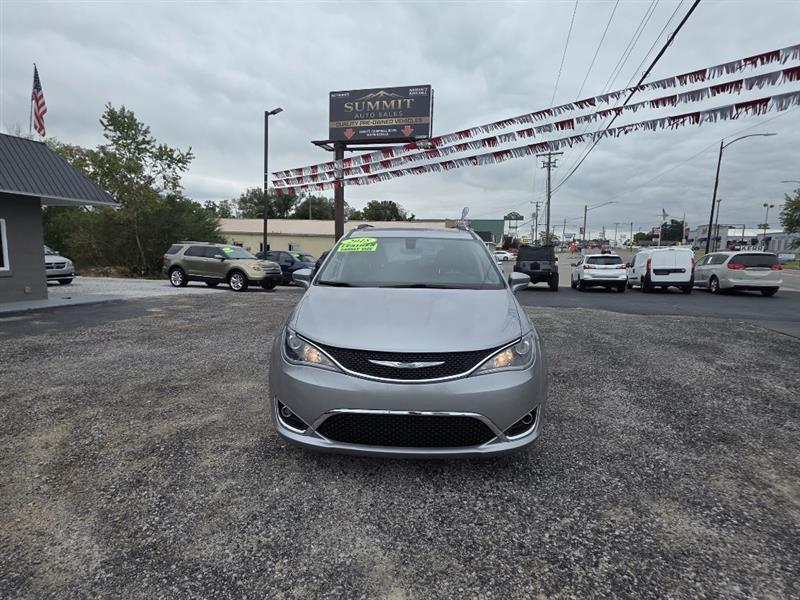 Chrysler Pacifica Touring-L 2018