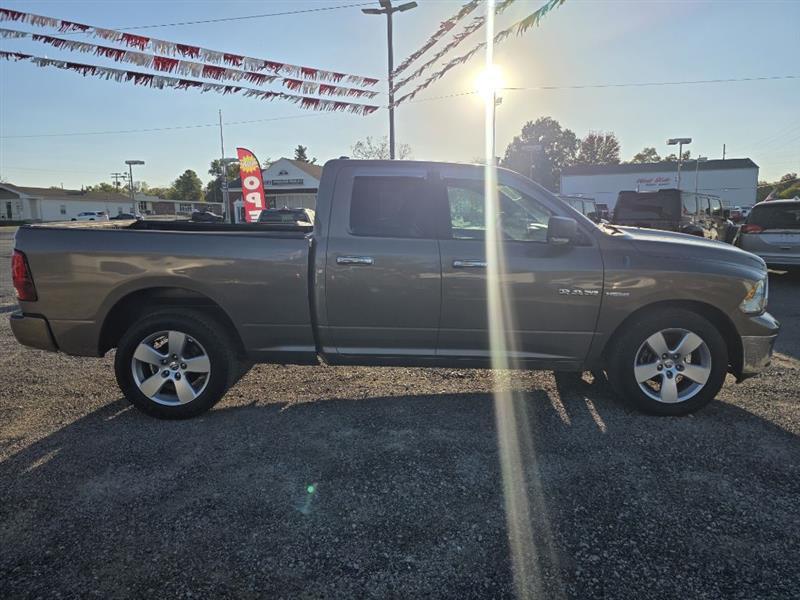 RAM 1500 ST Quad Cab 2WD 2010