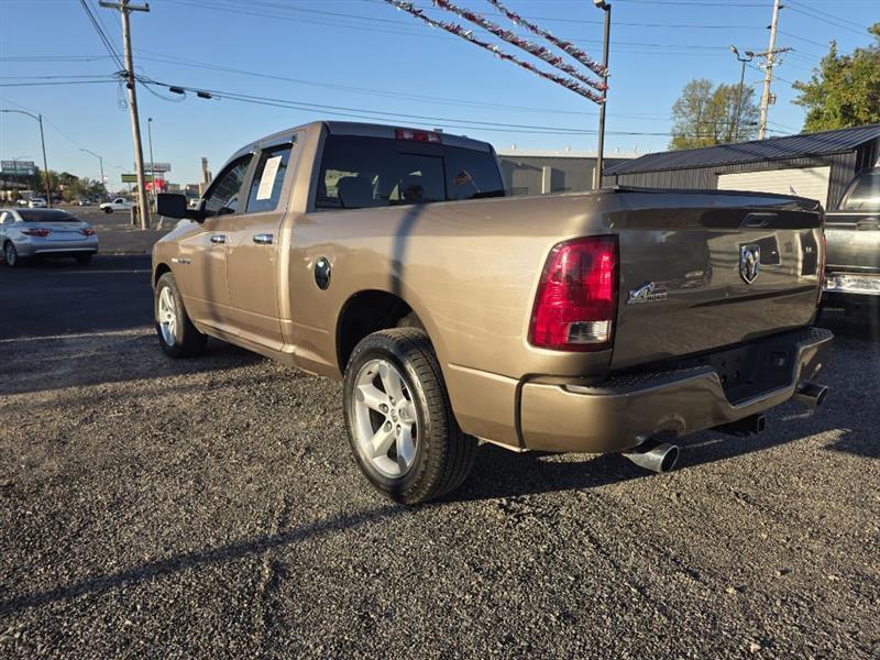 RAM 1500 ST Quad Cab 2WD 2010
