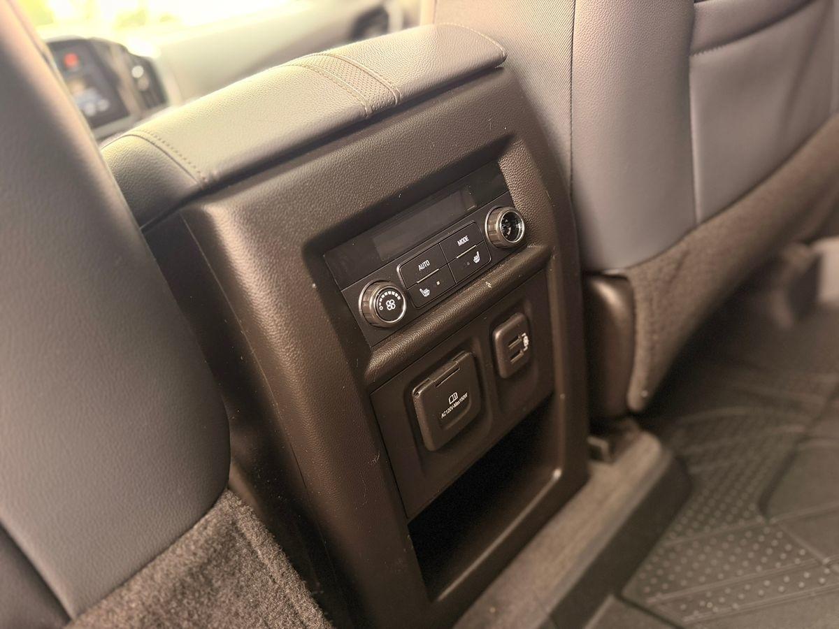 Chevrolet Traverse  2019