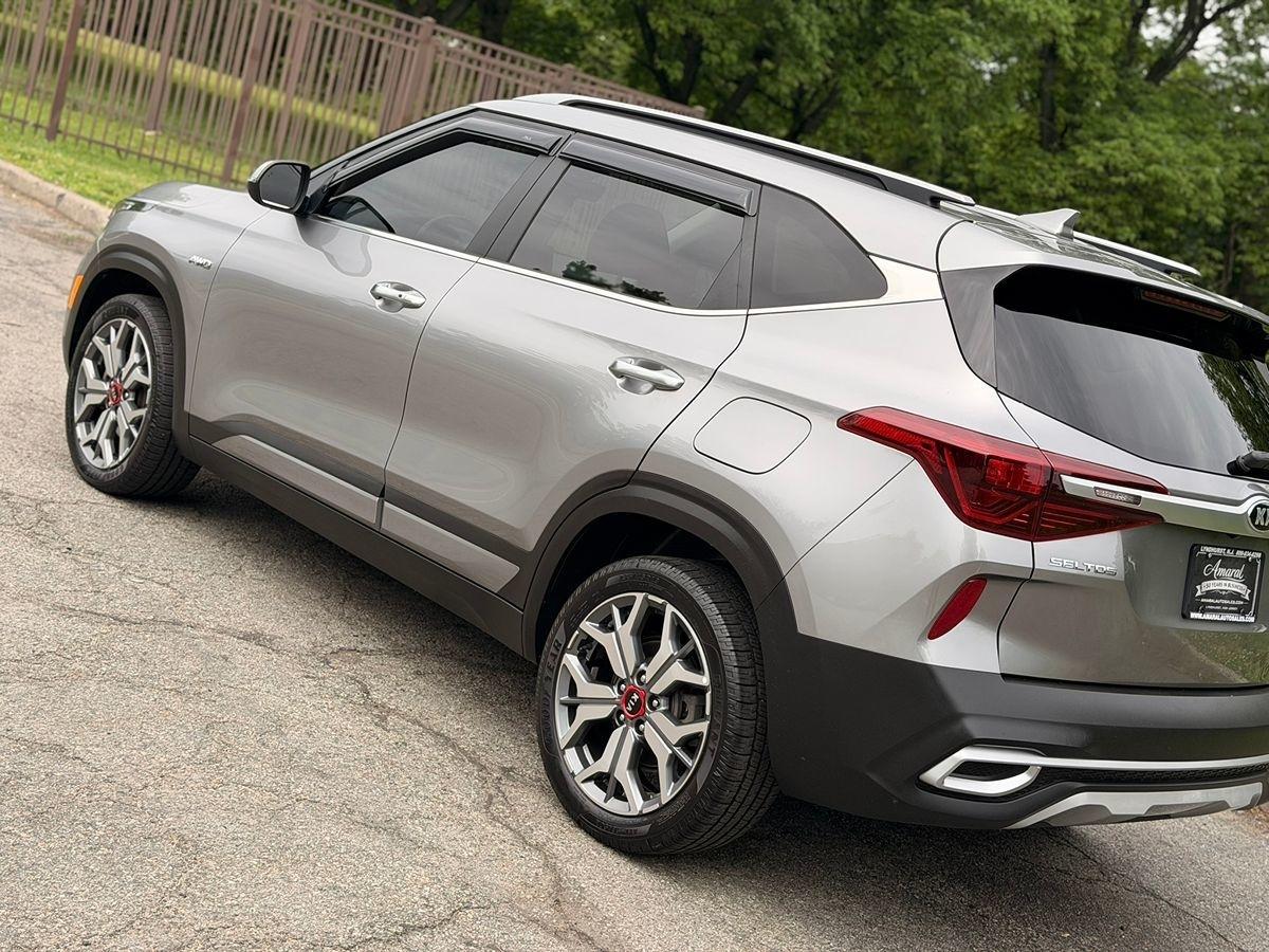 Kia Seltos  2021