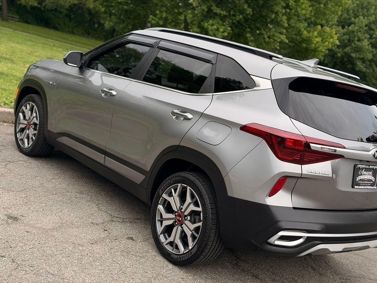 Kia Seltos  2021